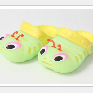 Caterpillar sandal for Kids