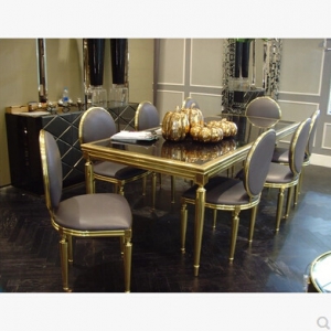 豪华餐桌后现代香槟金不锈钢长方形大餐桌 一桌四椅