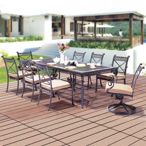 Preorder-outdoor table+chairs