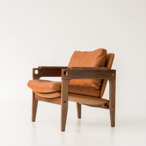 预售-北欧设计师实木休闲椅家用客厅靠背扶手真皮远山休闲沙发椅