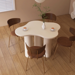 Preorder- dining table